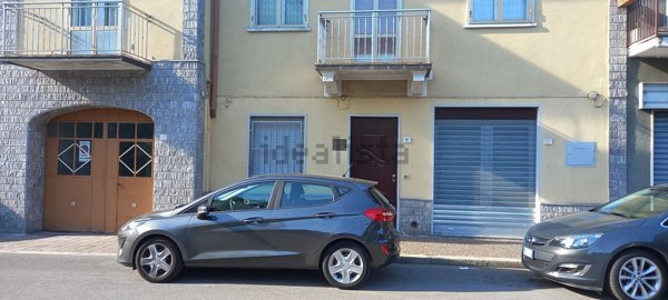 ufficio in vendita a Caronno Pertusella