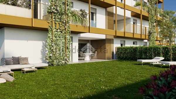 appartamento in vendita a Caronno Pertusella