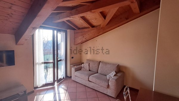 appartamento in vendita a Caronno Pertusella