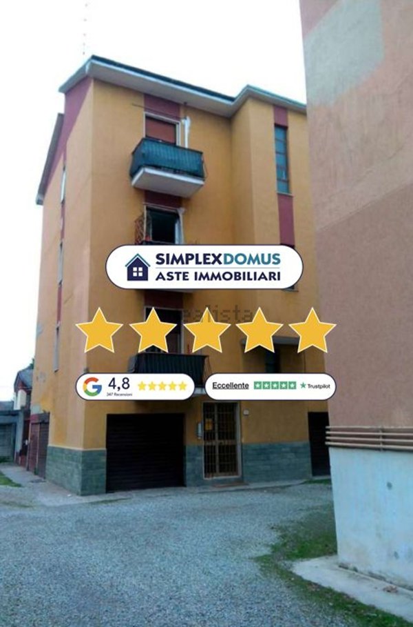 appartamento in vendita a Caronno Pertusella