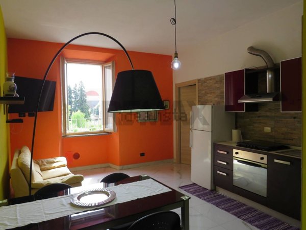 appartamento in vendita a Caronno Pertusella