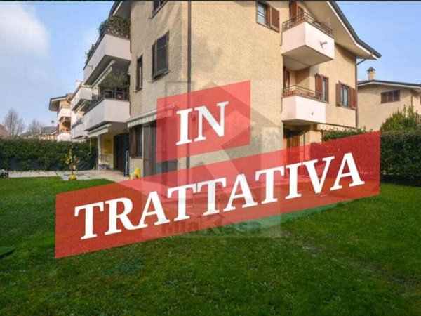 appartamento in vendita a Caronno Pertusella