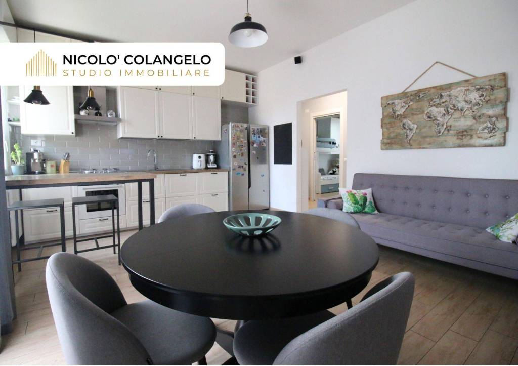 appartamento in vendita a Caronno Pertusella