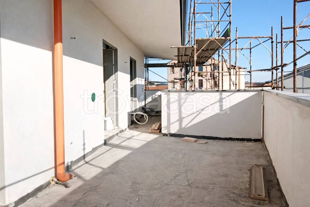 appartamento in vendita a Caronno Pertusella