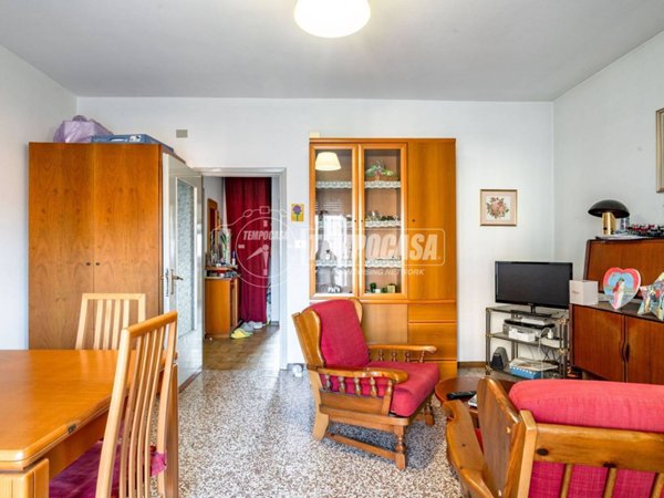 appartamento in vendita a Caronno Pertusella