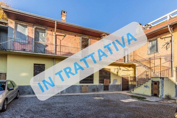 appartamento in vendita a Caronno Pertusella