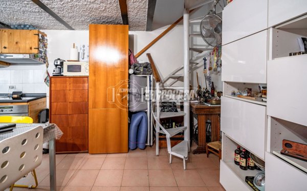 appartamento in vendita a Caronno Pertusella