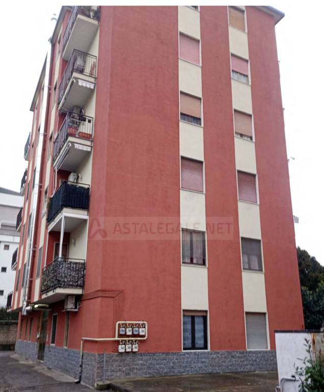 appartamento in vendita a Caronno Pertusella