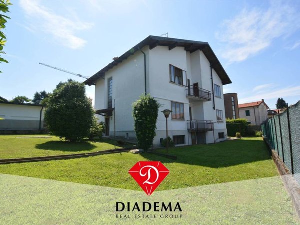 casa indipendente in vendita a Caronno Varesino in zona Stribiana