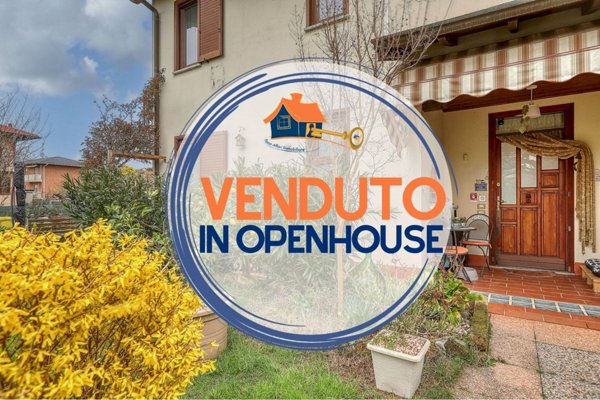 casa indipendente in vendita a Caronno Varesino