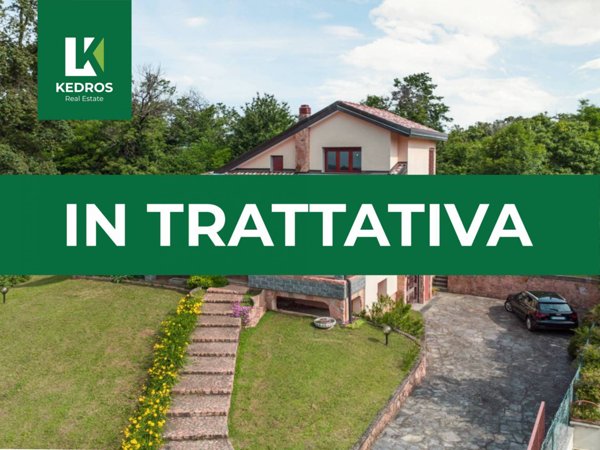 casa indipendente in vendita a Caronno Varesino