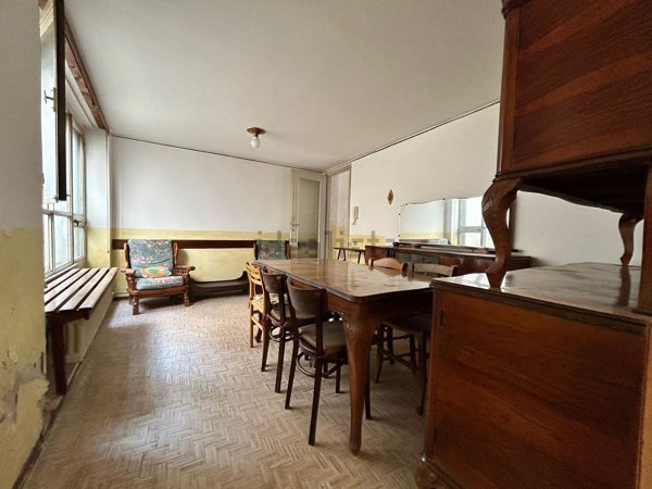 appartamento in vendita a Caronno Varesino