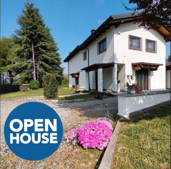 casa indipendente in vendita a Caronno Varesino