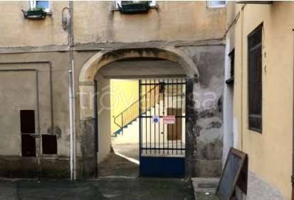 appartamento in vendita a Caronno Varesino