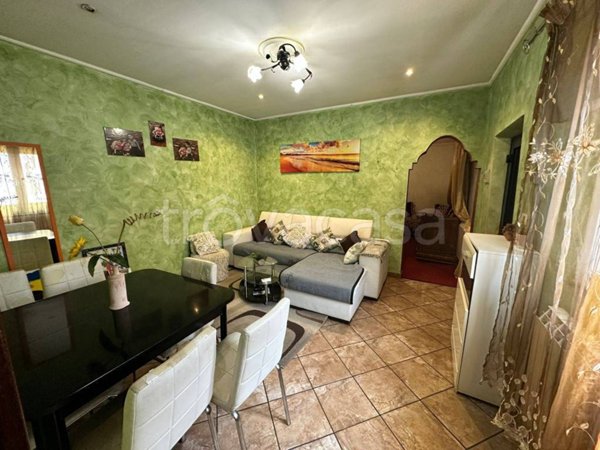 casa indipendente in vendita a Caronno Varesino in zona Stribiana