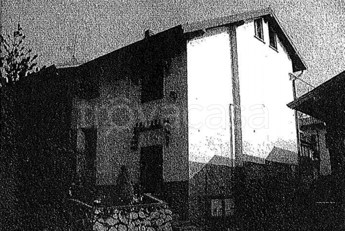 casale in vendita a Caronno Varesino