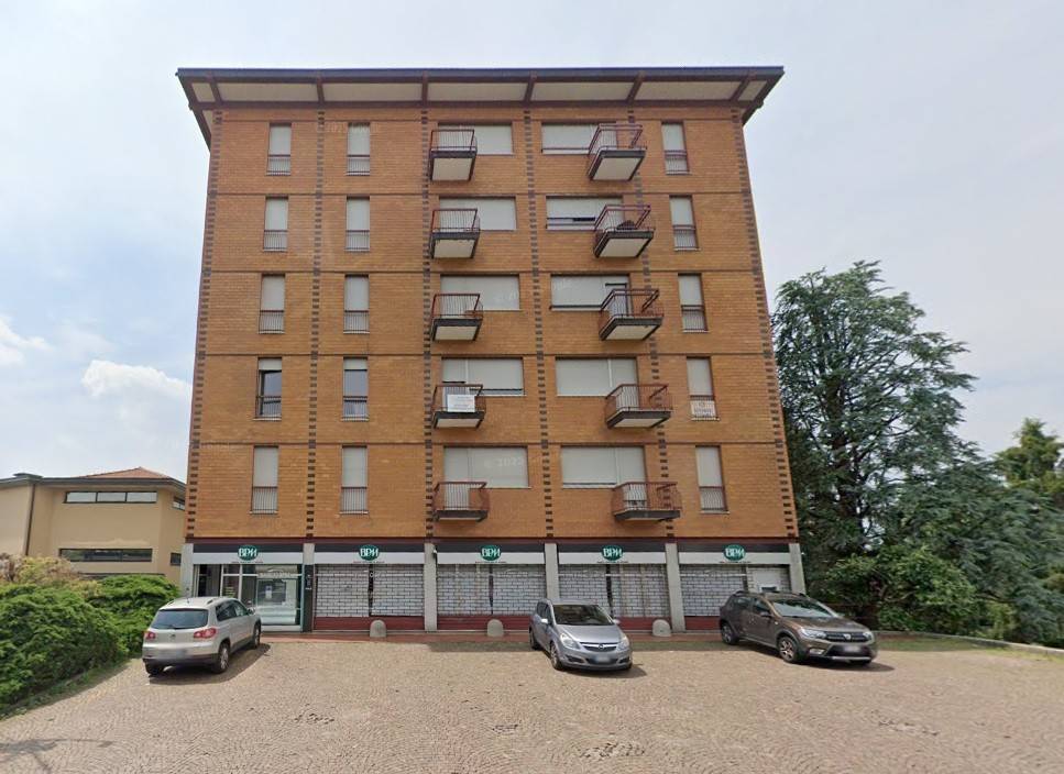 appartamento in vendita a Caronno Varesino