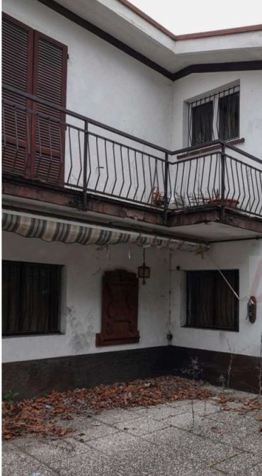 casa indipendente in vendita a Caronno Varesino in zona Stribiana