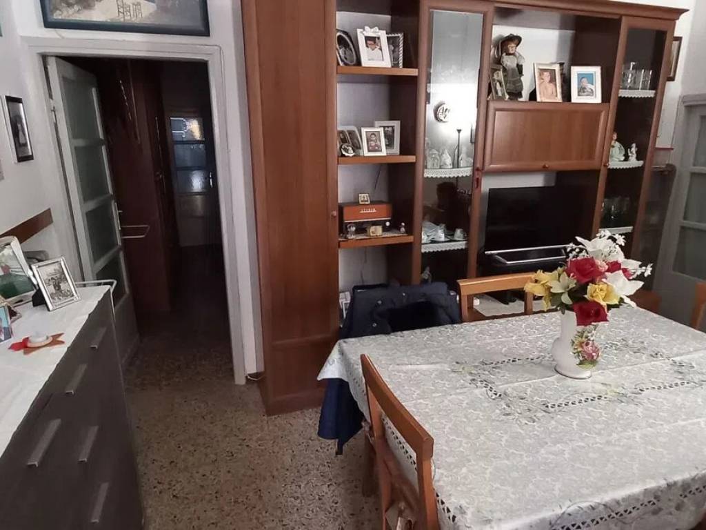 appartamento in vendita a Caronno Varesino in zona Stribiana