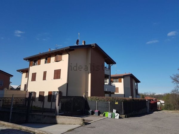 appartamento in vendita a Caronno Varesino in zona Palani