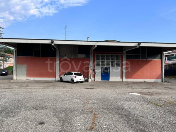 appartamento in vendita a Caronno Varesino in zona Palani