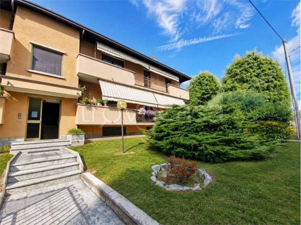 appartamento in vendita a Caronno Varesino in zona Palani