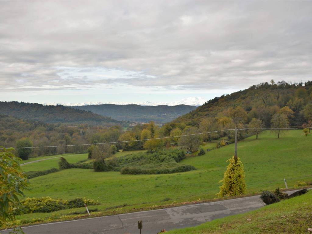 casa indipendente in vendita a Casale Litta