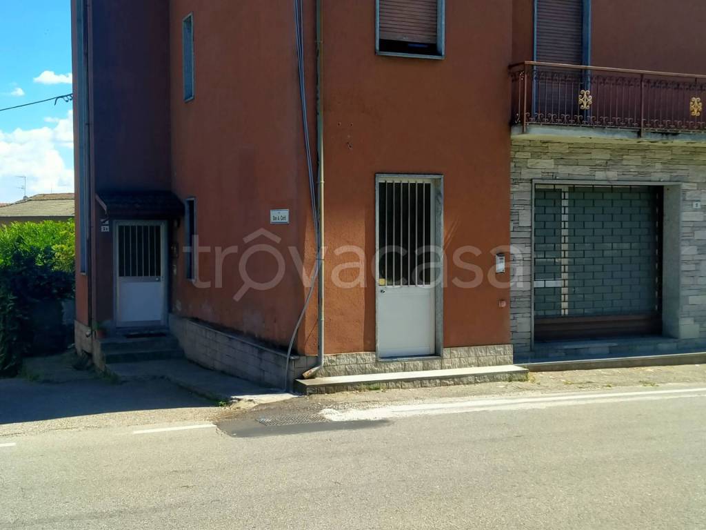 appartamento in vendita a Casale Litta in zona Villadosia