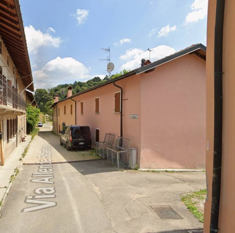 ufficio in vendita a Casale Litta