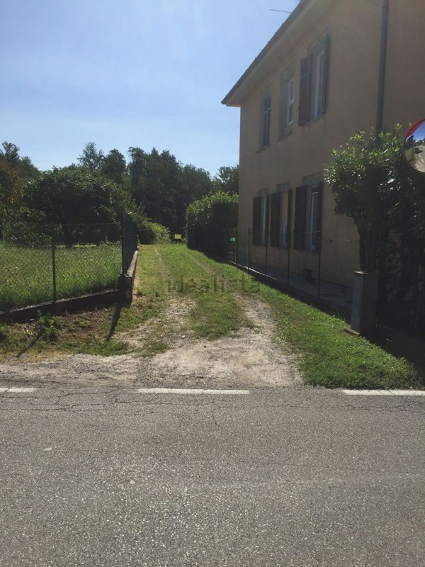 terreno edificabile in vendita a Casale Litta