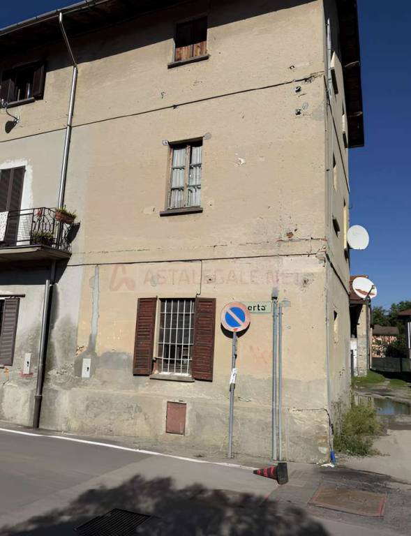 appartamento in vendita a Casale Litta in zona Bernate