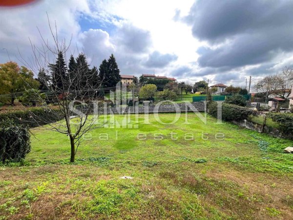casa indipendente in vendita a Casale Litta