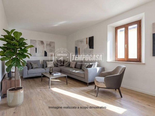 appartamento in vendita a Casale Litta in zona Bernate