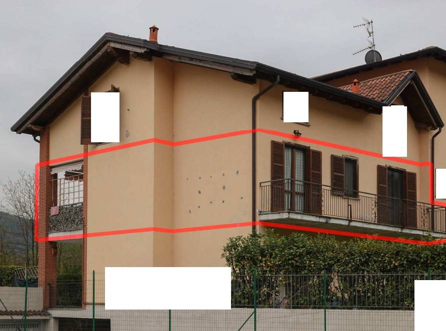 appartamento in vendita a Casalzuigno