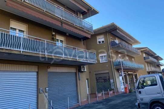 appartamento in vendita a Casalzuigno