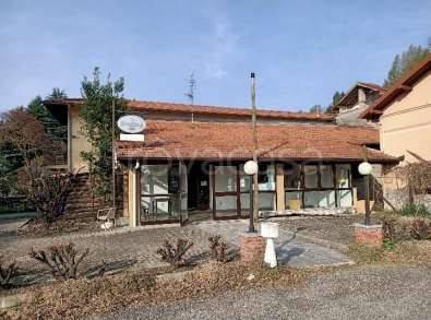 negozio in vendita a Casalzuigno
