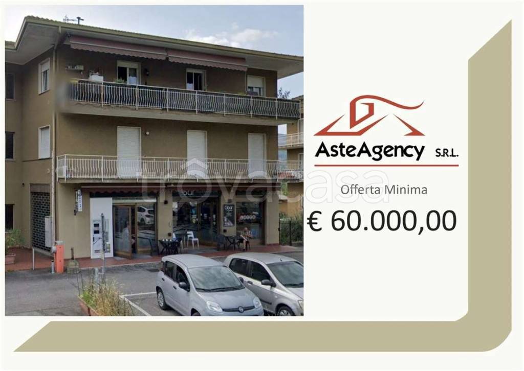 appartamento in vendita a Casalzuigno