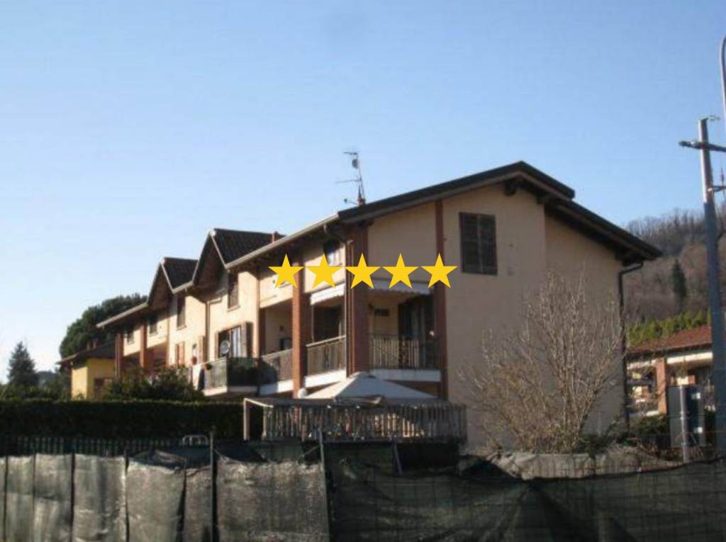 appartamento in vendita a Casalzuigno