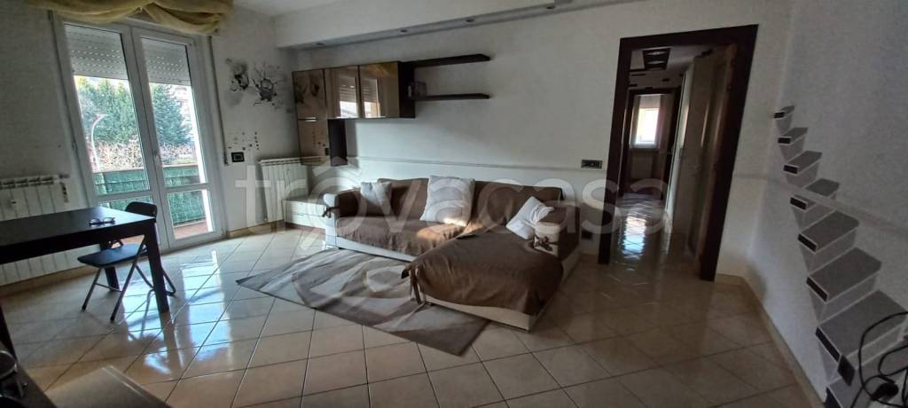 appartamento in vendita a Casalzuigno