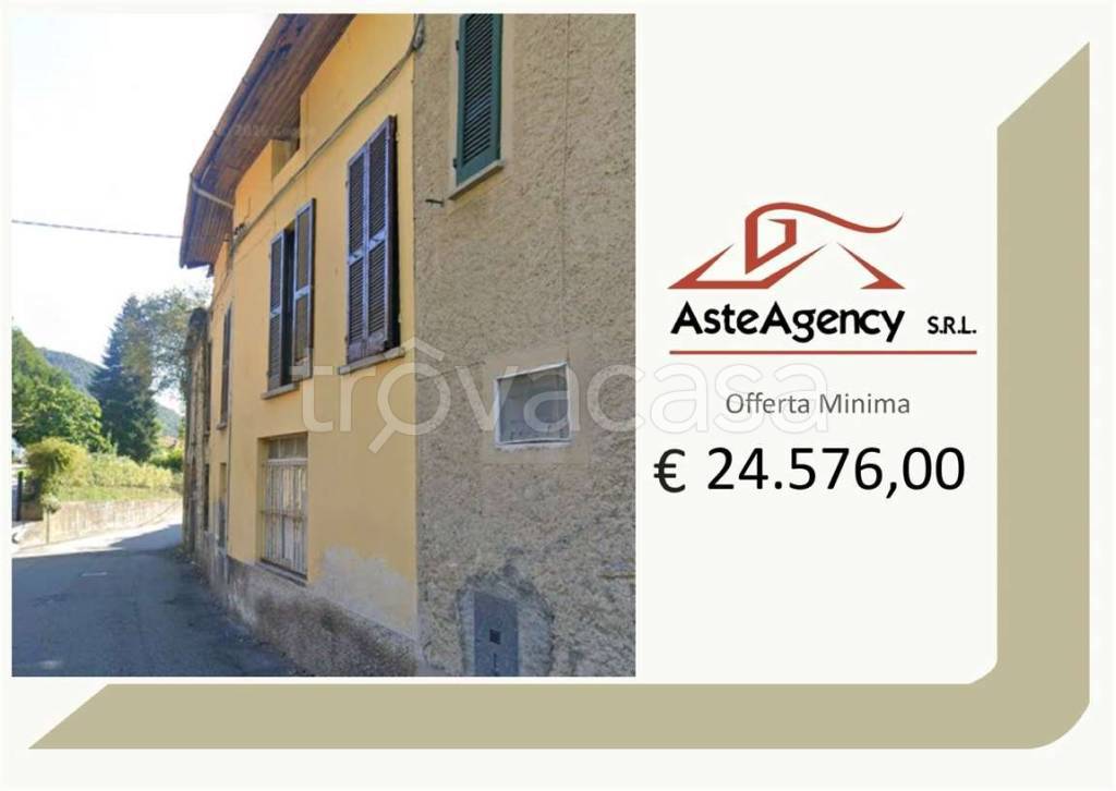 appartamento in vendita a Casalzuigno