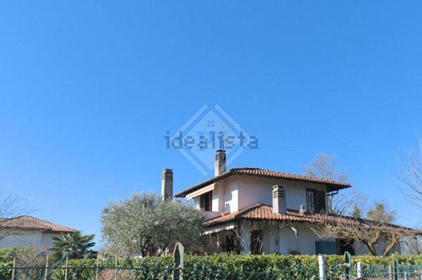 casa indipendente in vendita a Casciago