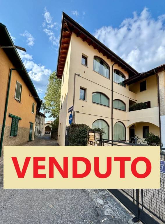 appartamento in vendita a Casciago