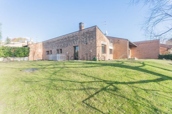 casa indipendente in vendita a Casciago