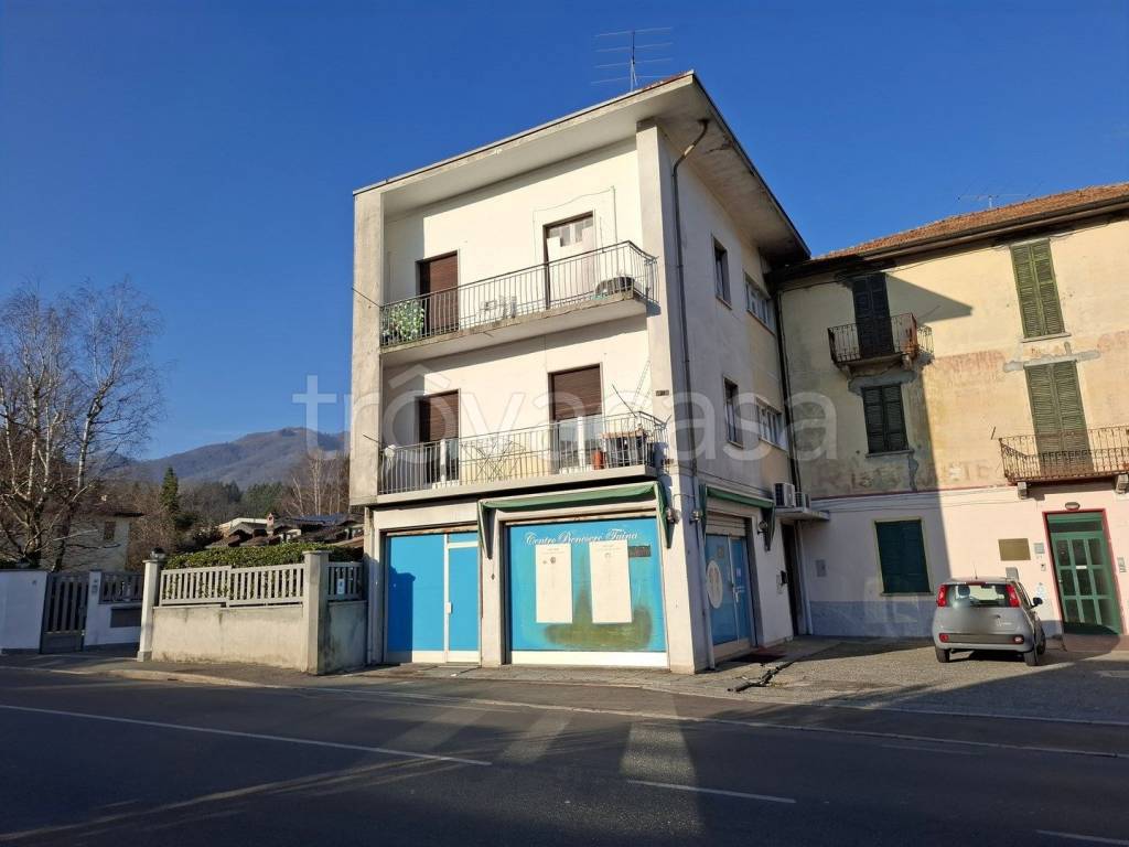 casa indipendente in vendita a Casciago