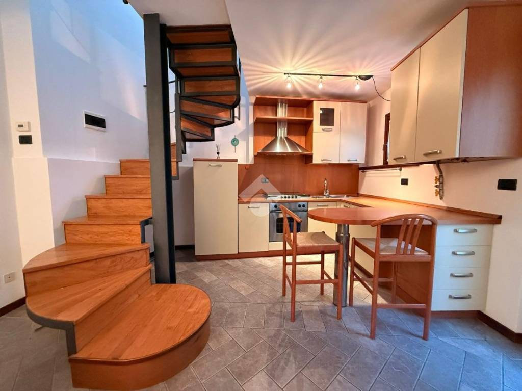 appartamento in vendita a Casciago