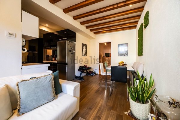 appartamento in vendita a Casciago