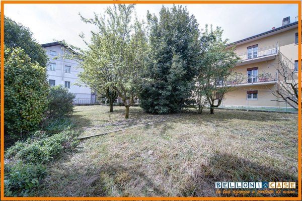 casa indipendente in vendita a Casciago