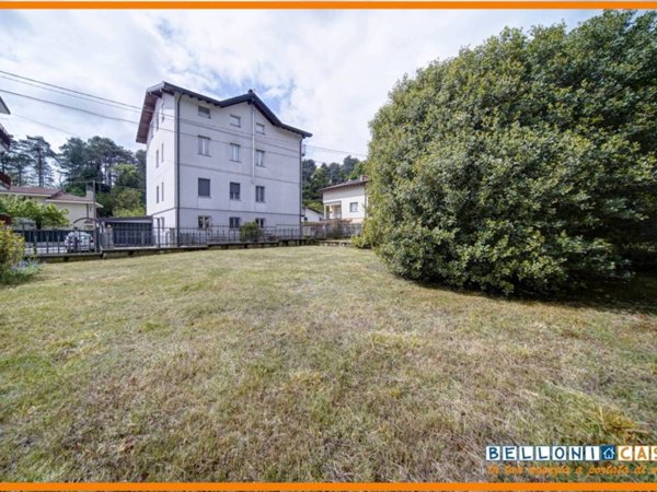 casa indipendente in vendita a Casciago
