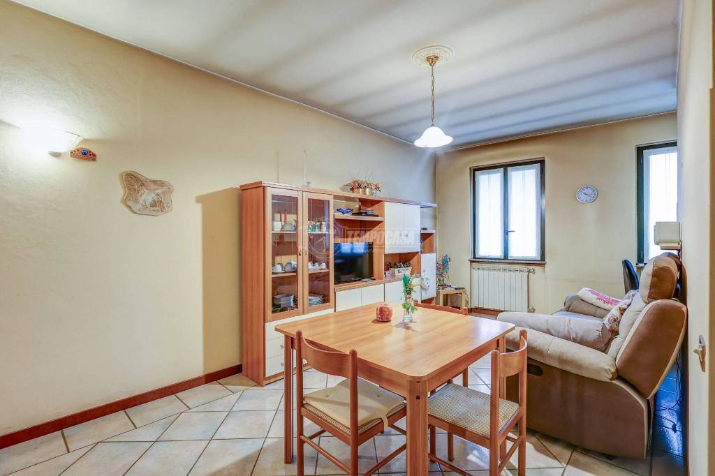 appartamento in vendita a Casorate Sempione