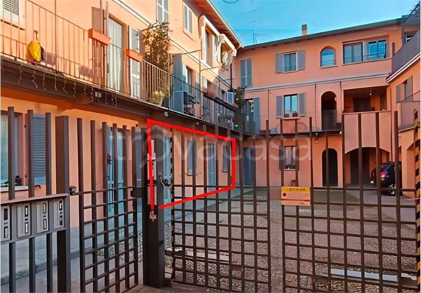 appartamento in vendita a Casorate Sempione